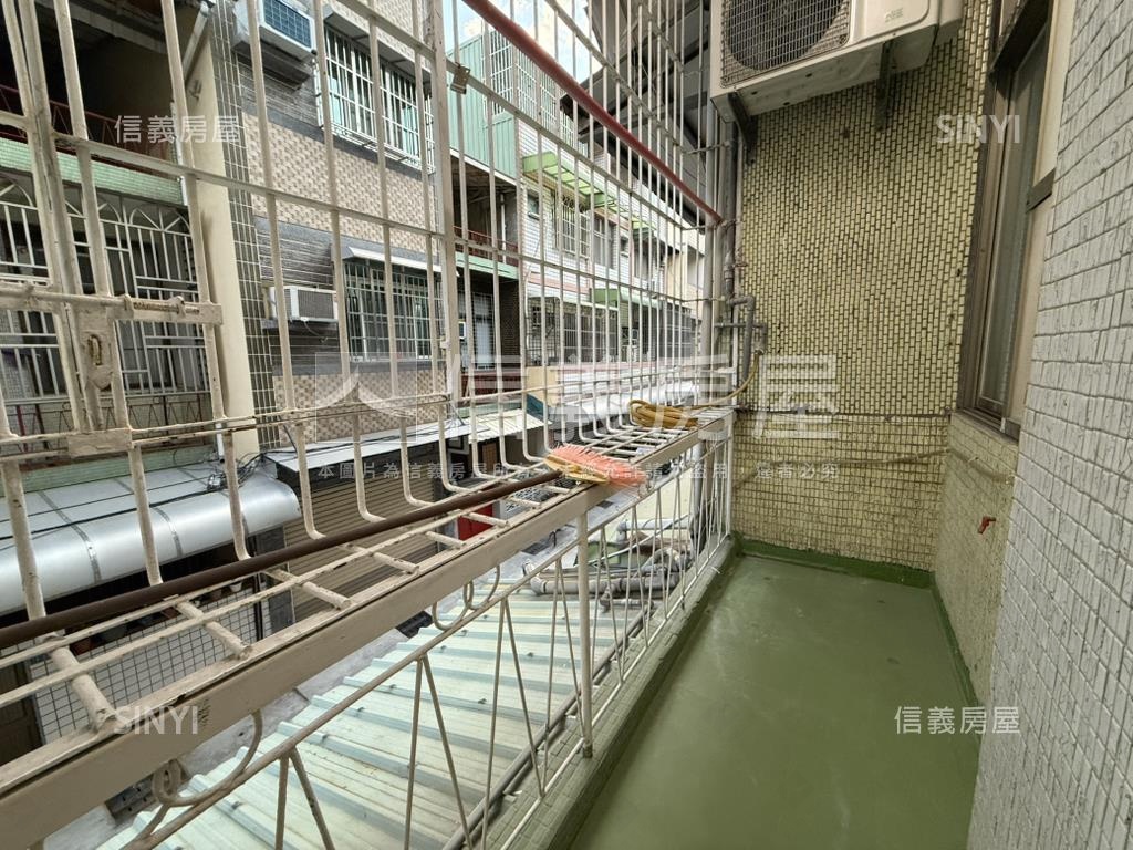 近衛武營活巷低總透天房屋室內格局與周邊環境