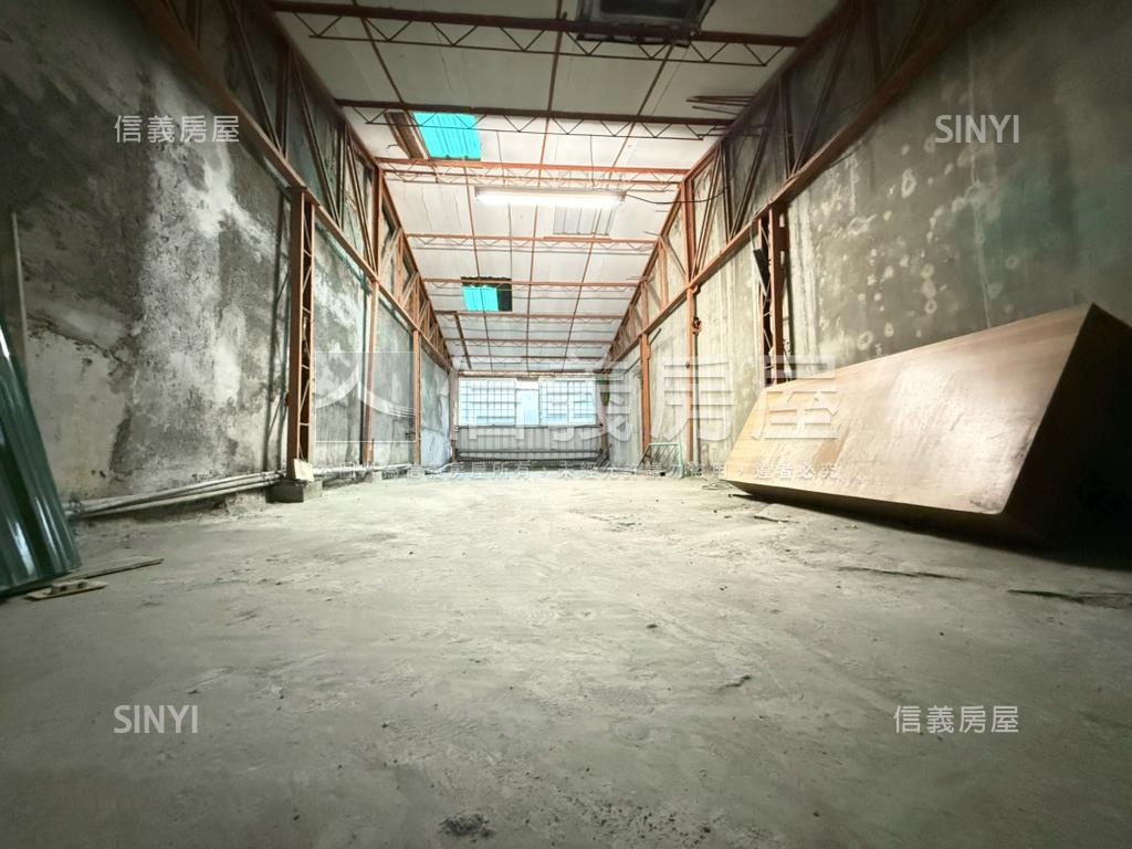 近衛武營活巷低總透天房屋室內格局與周邊環境