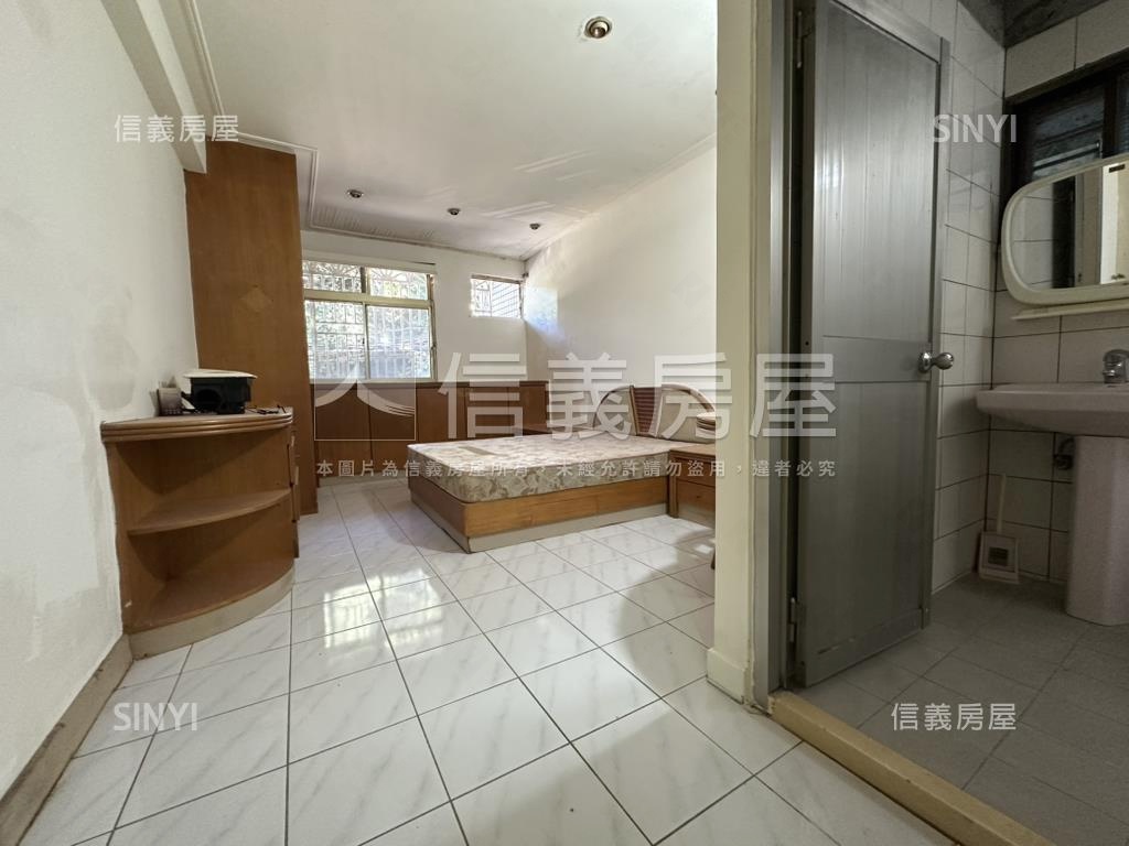 綠意靜謐方正美寓房屋室內格局與周邊環境