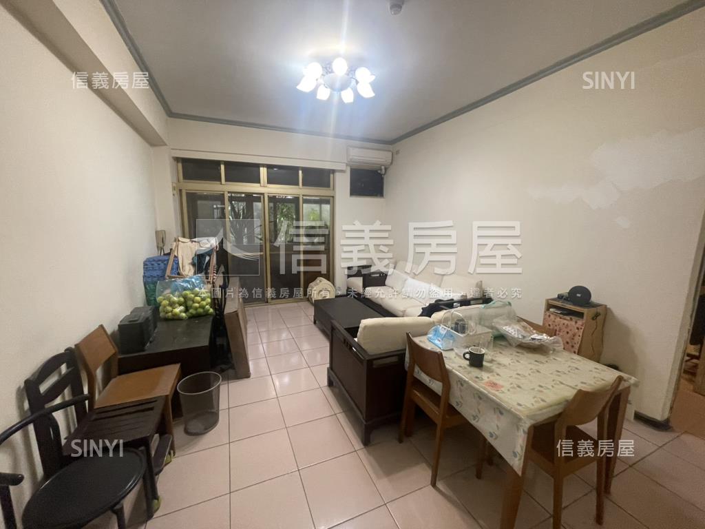 專任－河岸電梯三房車位房屋室內格局與周邊環境