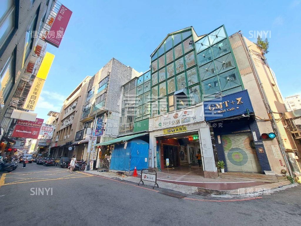 逢甲商圈透天金店面房屋室內格局與周邊環境