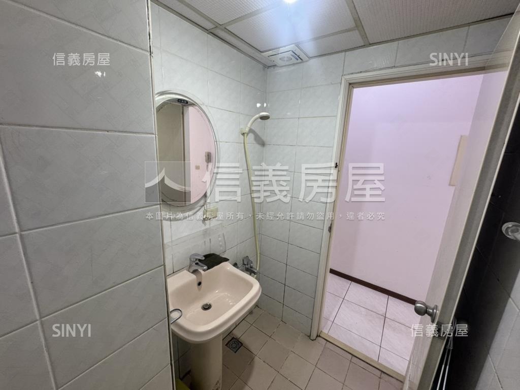 勤美旁採光套房房屋室內格局與周邊環境