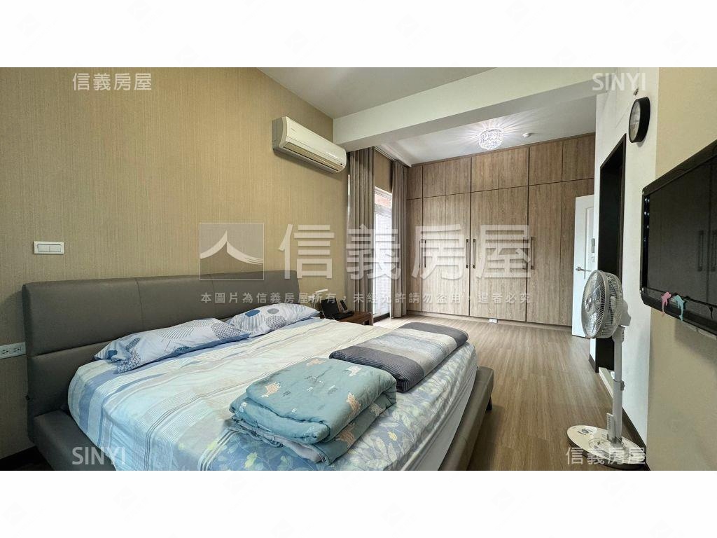 文心威秀樓中樓裝潢附車位房屋室內格局與周邊環境