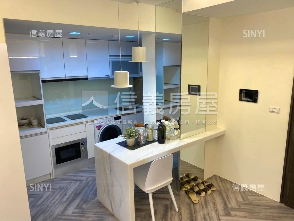 中路高樓美１＋１車位房屋室內格局與周邊環境