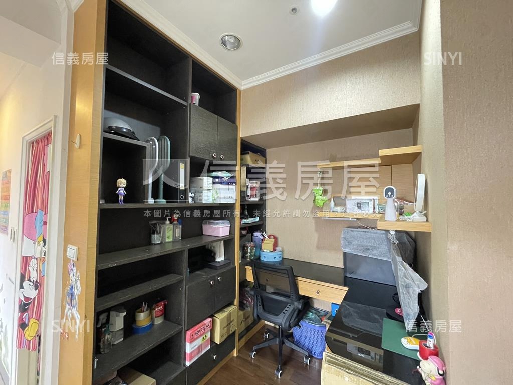 文山綠景採光書香兩房車位房屋室內格局與周邊環境