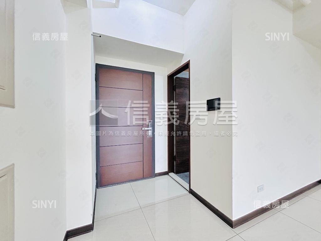 全新青景喆美景三房１１Ｆ房屋室內格局與周邊環境