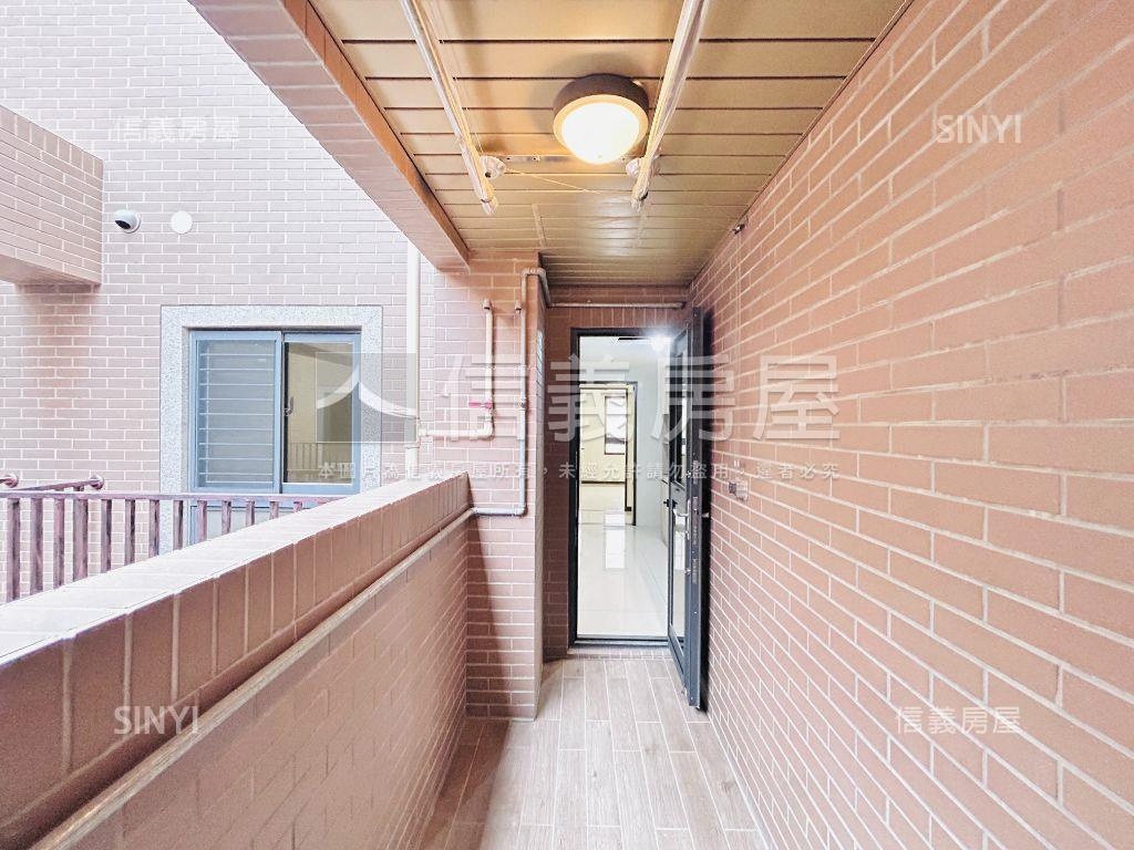 全新青景喆美景三房１１Ｆ房屋室內格局與周邊環境