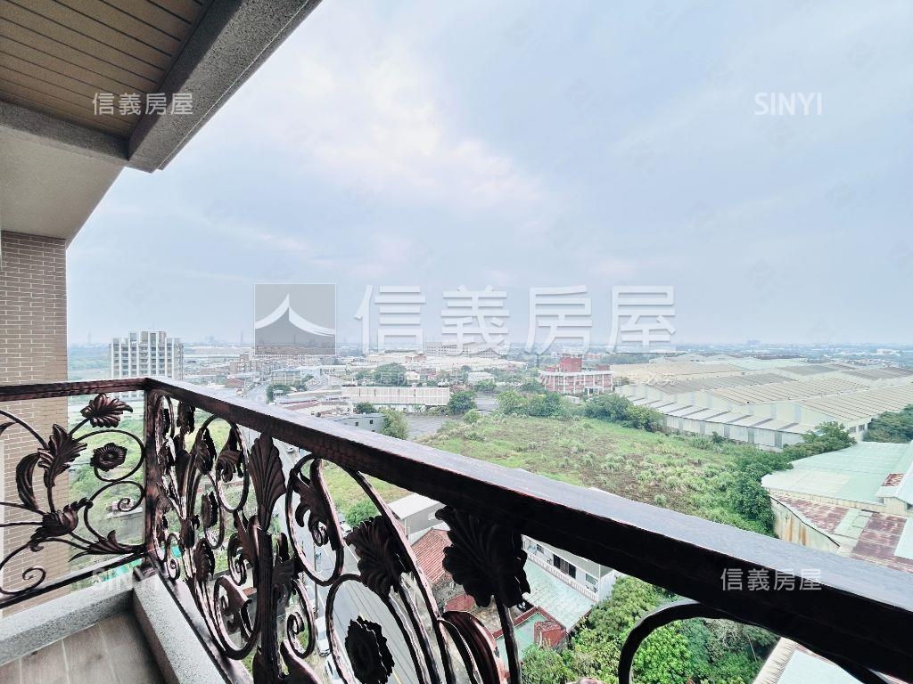 全新青景喆美景三房１１Ｆ房屋室內格局與周邊環境