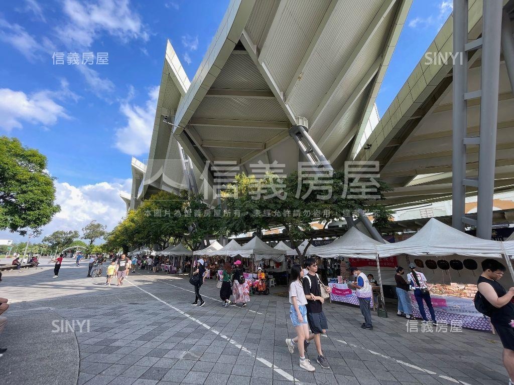 《皇翔》圓山捷運金店面房屋室內格局與周邊環境