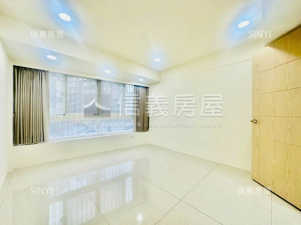 低總價電梯三房庭園華廈房屋室內格局與周邊環境