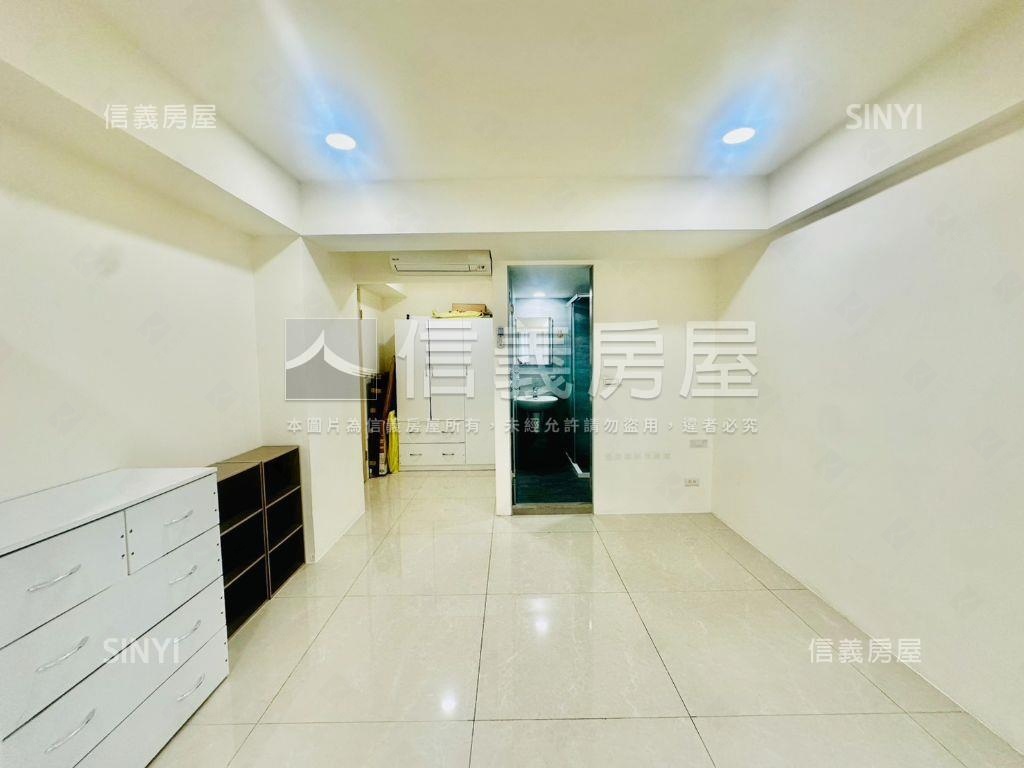 低總價電梯三房庭園華廈房屋室內格局與周邊環境