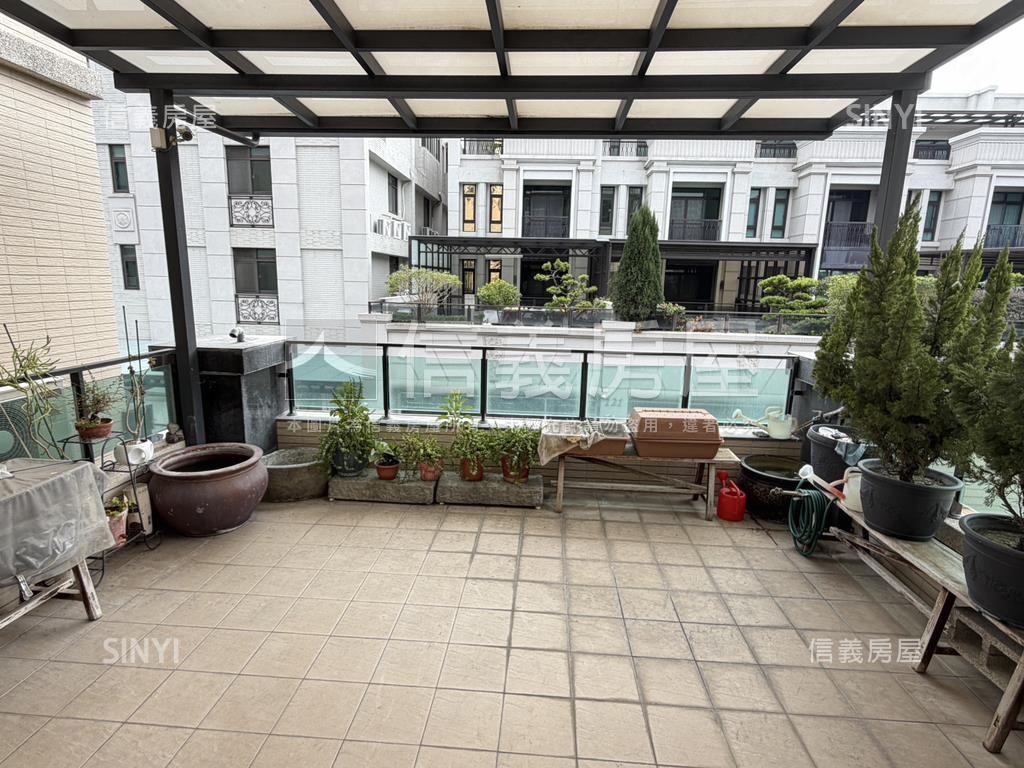 員林前後臨路美墅房屋室內格局與周邊環境