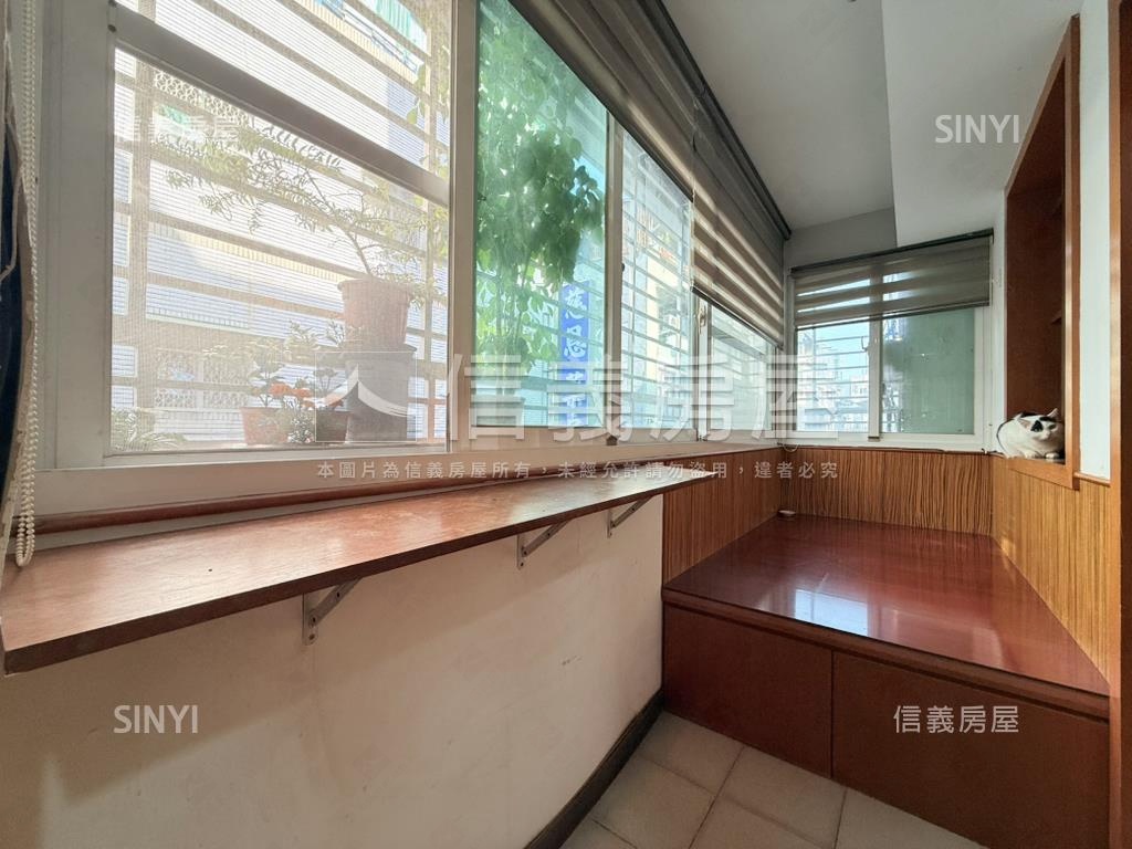 文化中心低總價漂亮美屋房屋室內格局與周邊環境