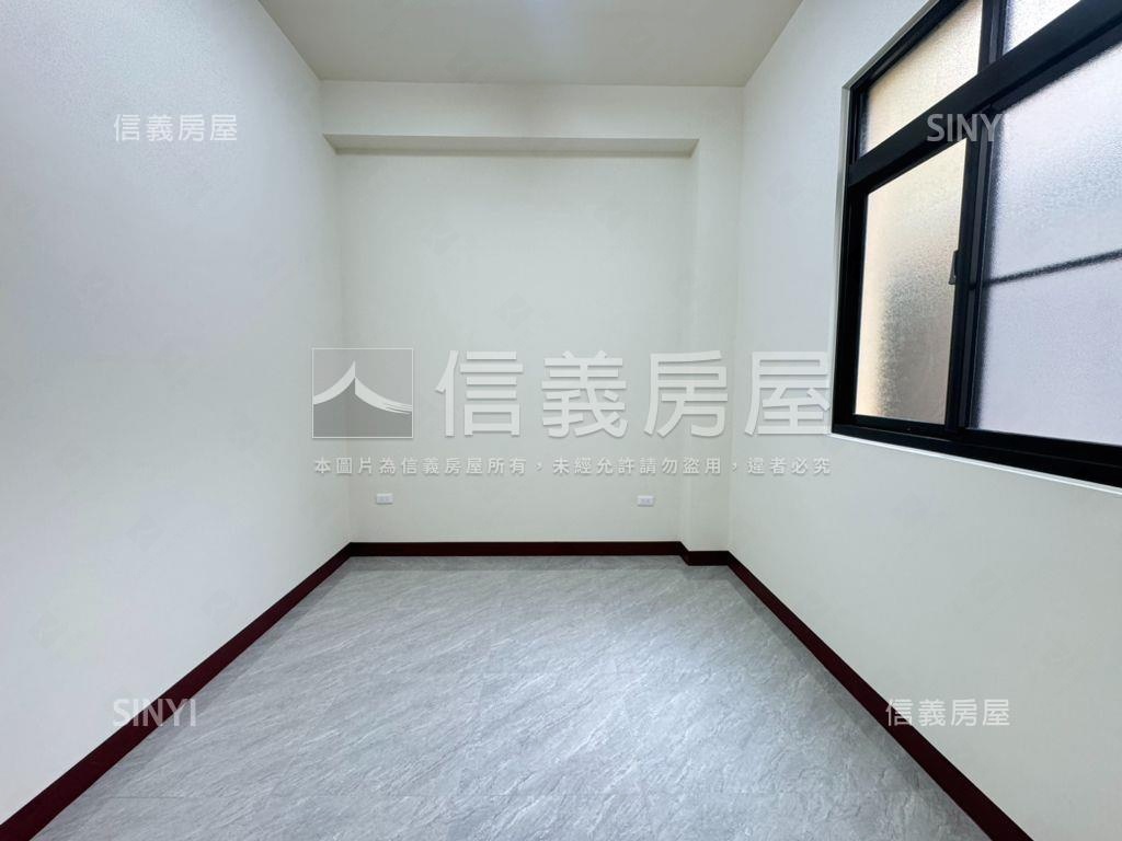 近哈瑪星捷運站文青透店房屋室內格局與周邊環境