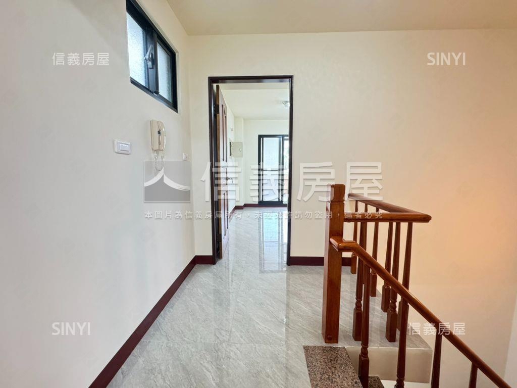 近哈瑪星捷運站文青透店房屋室內格局與周邊環境