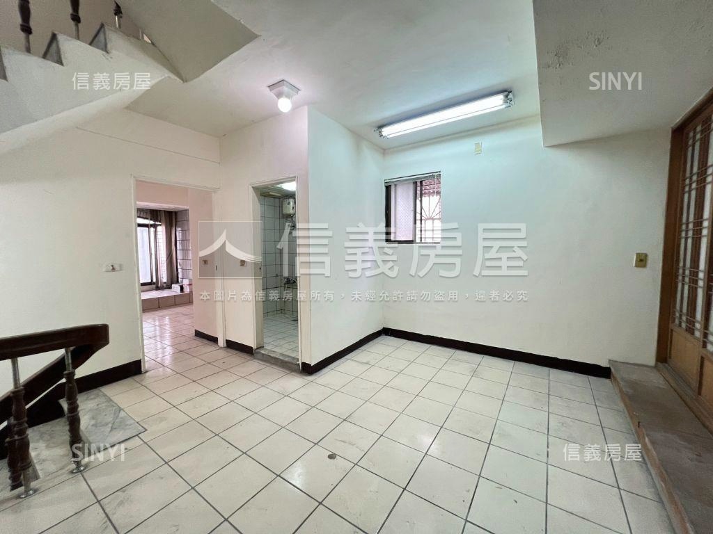 【近中港國小】大戶豪邸房屋室內格局與周邊環境