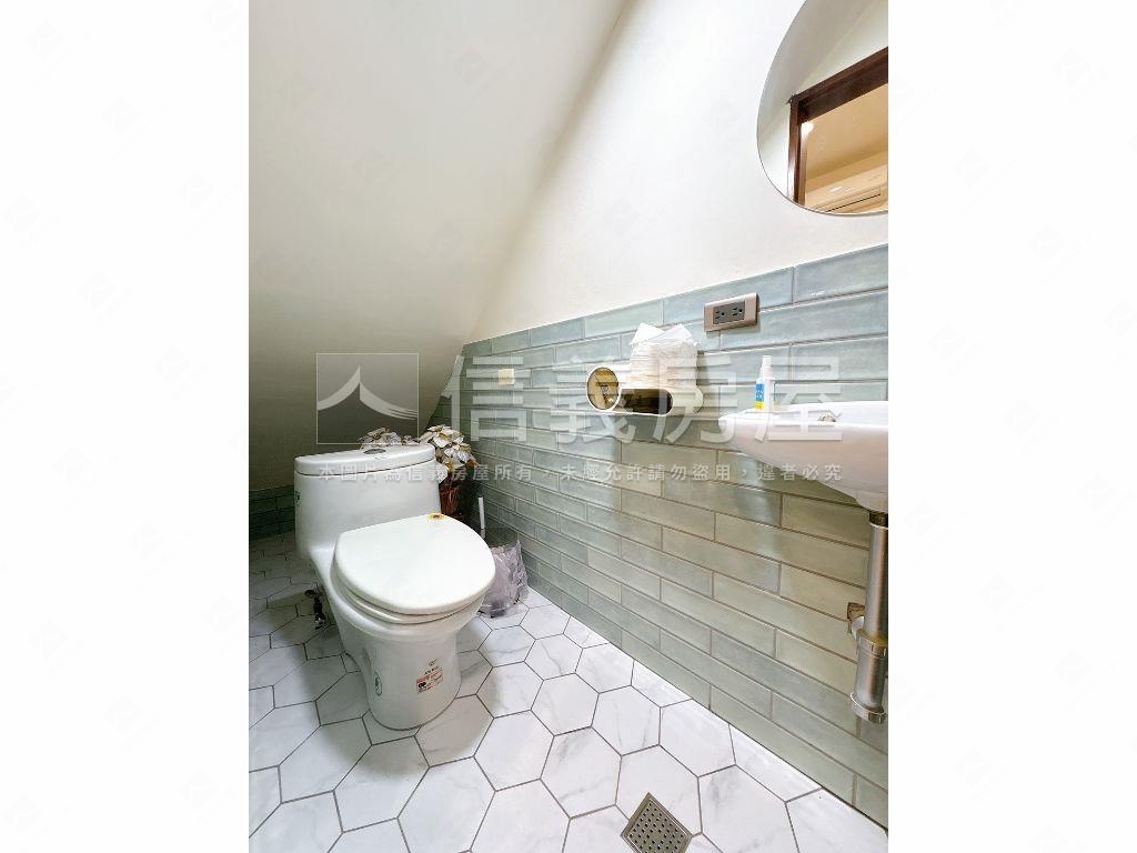 商用辦公１＋２房屋室內格局與周邊環境