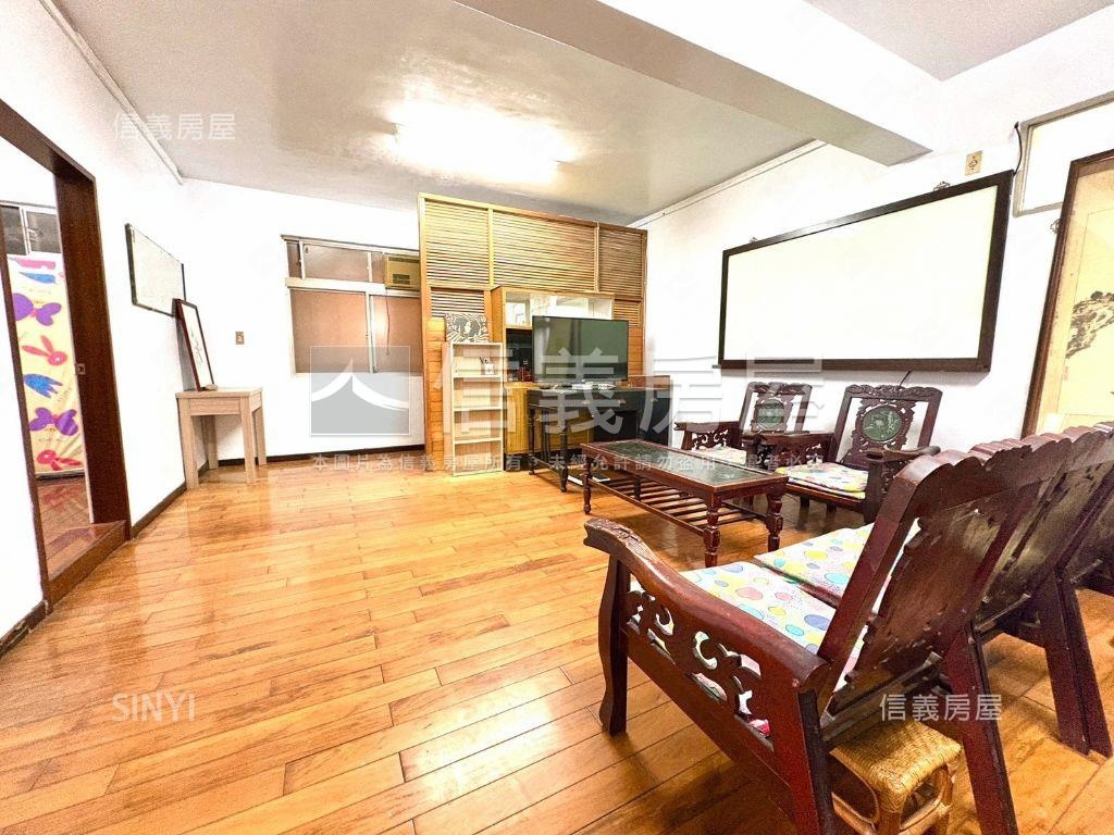 竹林商圈⭐黃金三樓房屋室內格局與周邊環境