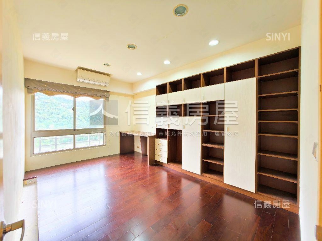 看山宜人太陽城經典四房房屋室內格局與周邊環境