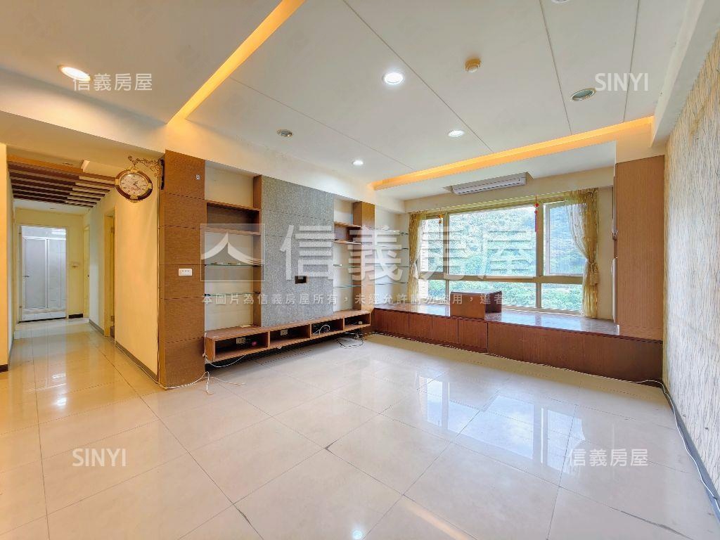 看山宜人太陽城經典四房房屋室內格局與周邊環境