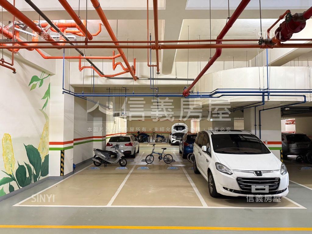 夯葳格水蓮７期三房平車房屋室內格局與周邊環境