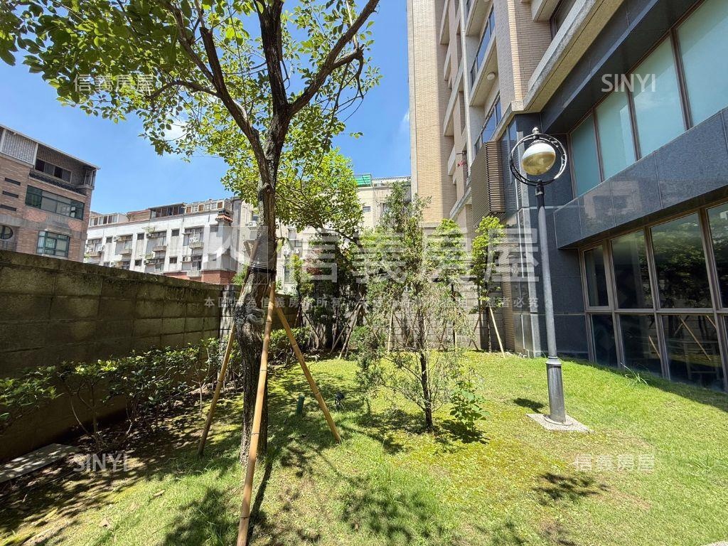 夯葳格水蓮７期三房平車房屋室內格局與周邊環境