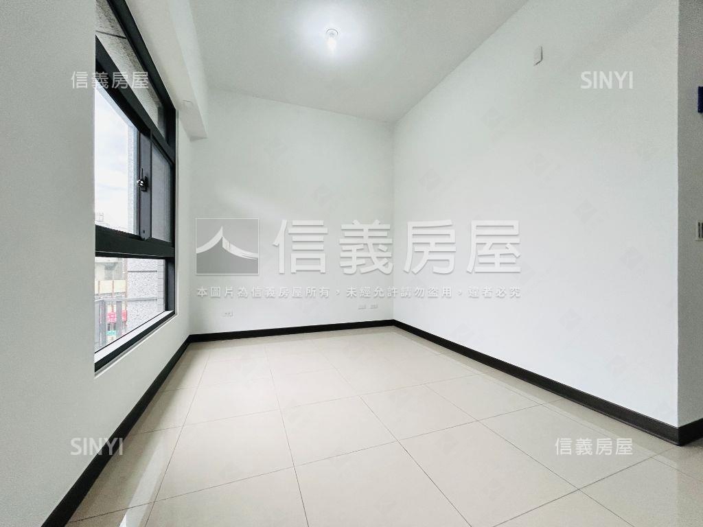 捷運三重國小站低總價美辦房屋室內格局與周邊環境