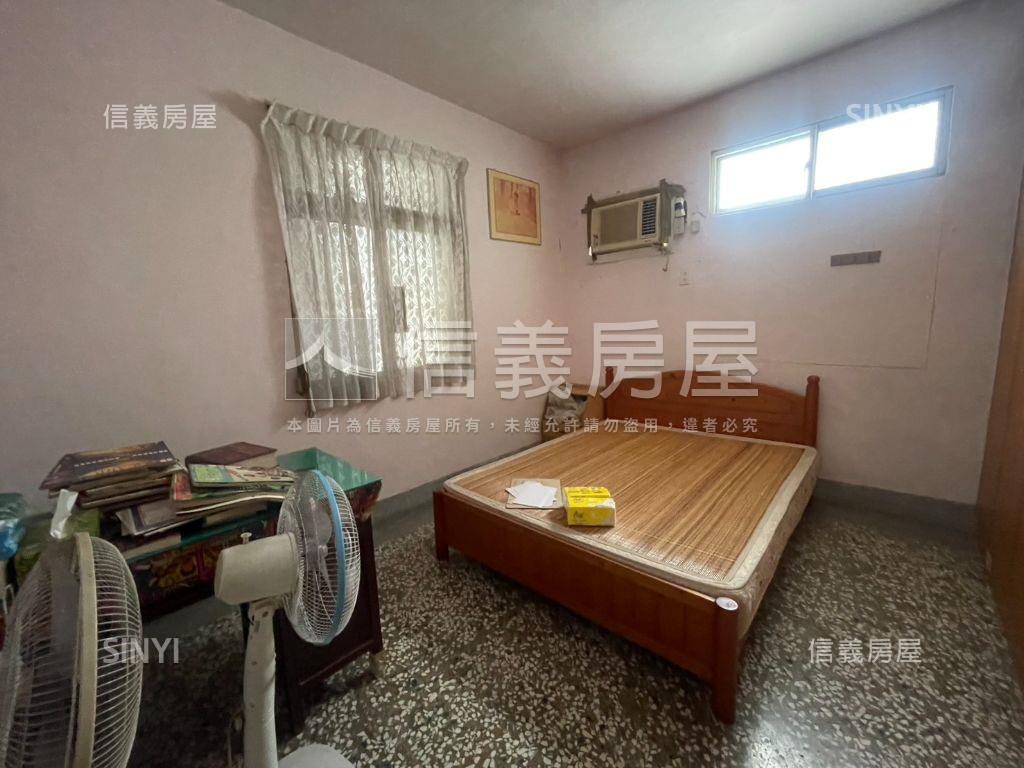 近中興大學邊間低總價透天房屋室內格局與周邊環境