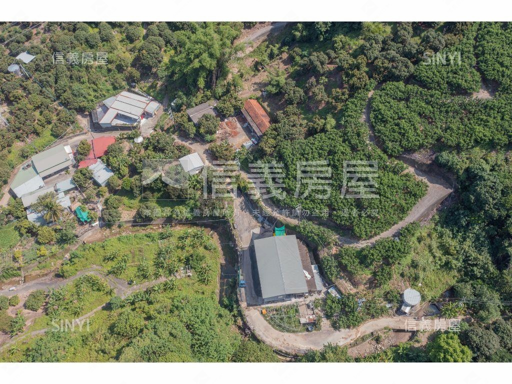 太平七星段３１４０坪農地房屋室內格局與周邊環境