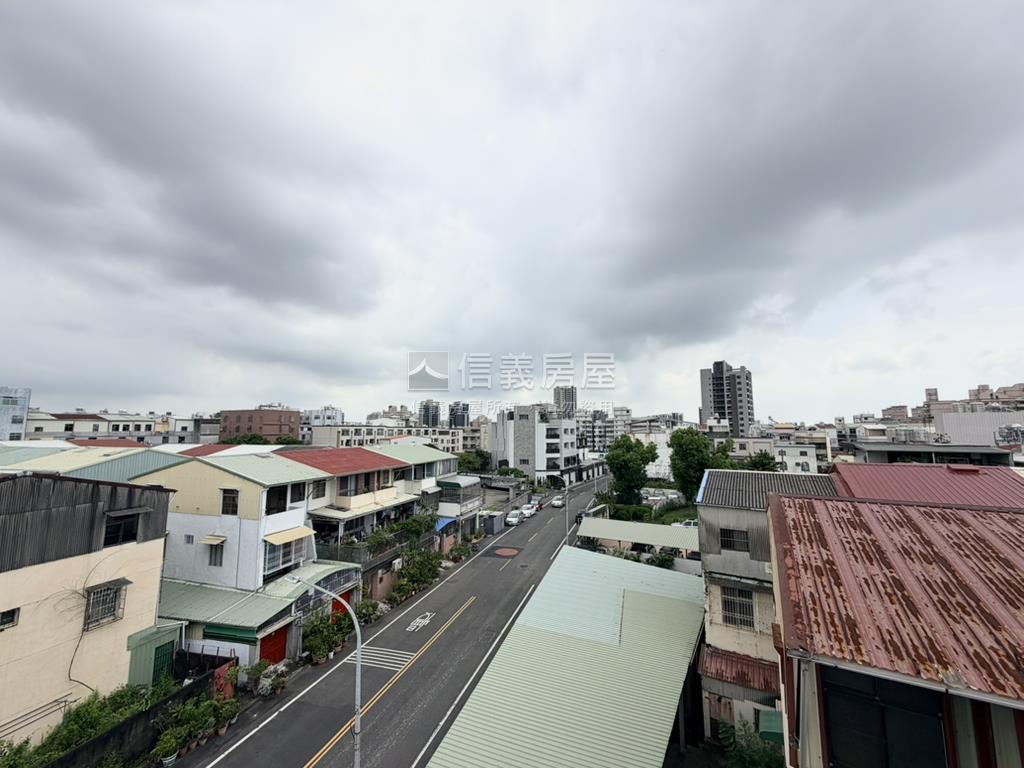 永康｜約百坪電梯豪墅房屋室內格局與周邊環境