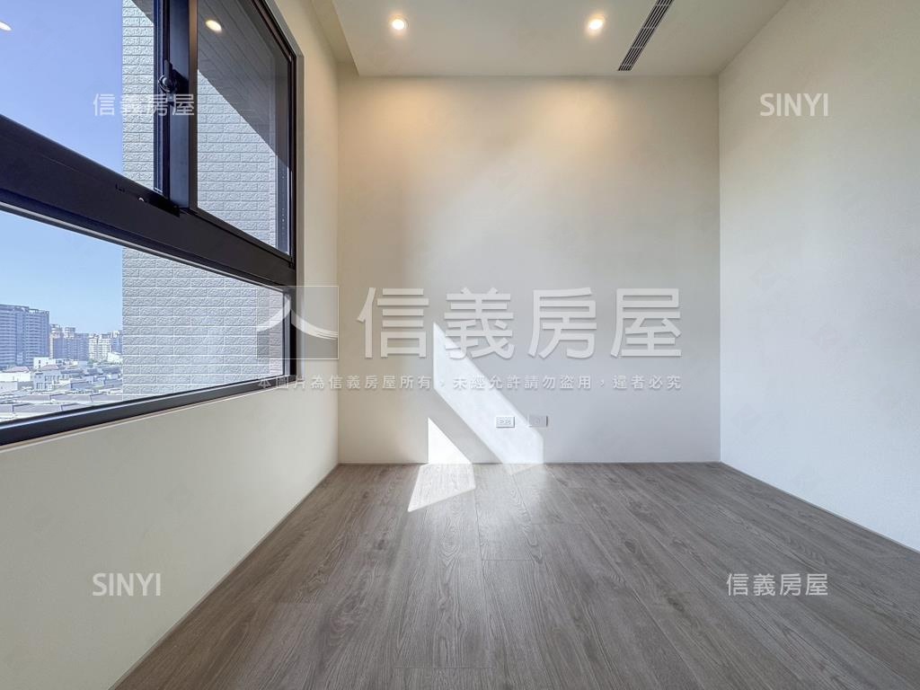 元城上階綠兩房雙衛浴平車房屋室內格局與周邊環境