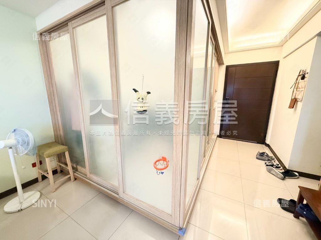 仁武莫內花園樹景三房平車房屋室內格局與周邊環境