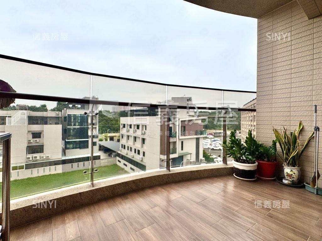 仁武莫內花園樹景三房平車房屋室內格局與周邊環境