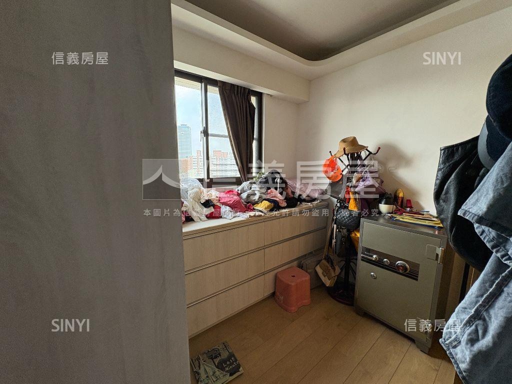 近五權車站三房平車房屋室內格局與周邊環境