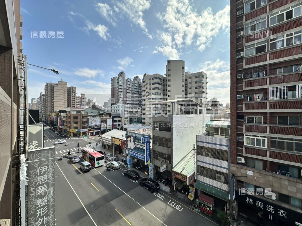 大業路朝南吃市透天店面房屋室內格局與周邊環境