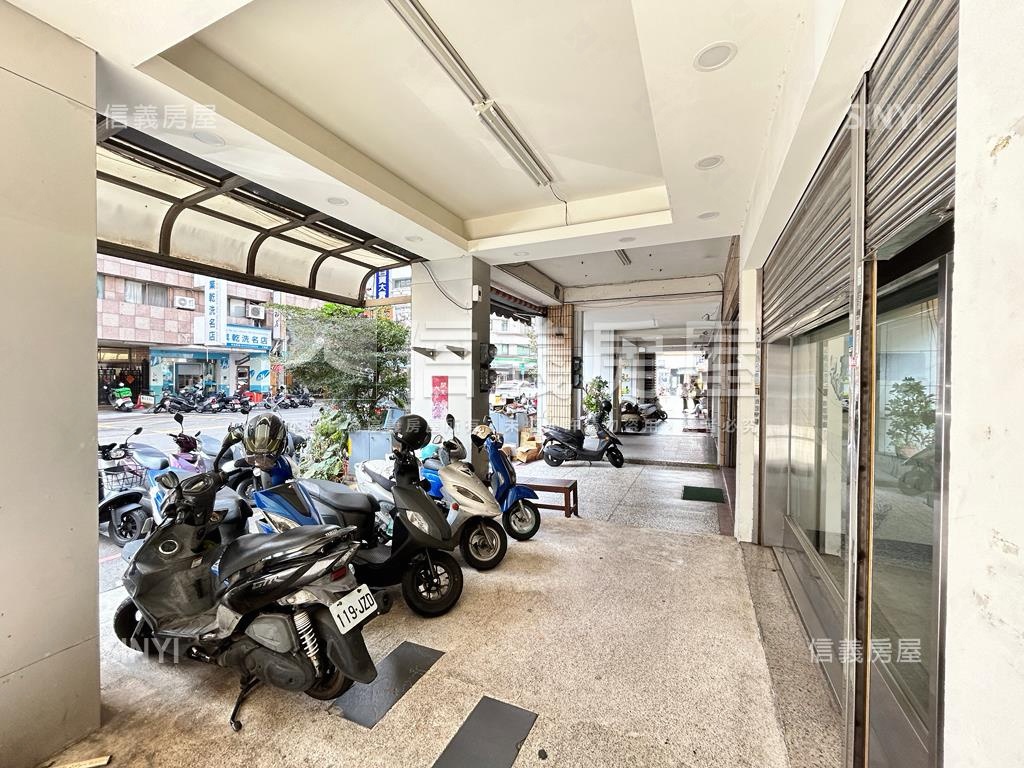 大業路朝南吃市透天店面房屋室內格局與周邊環境