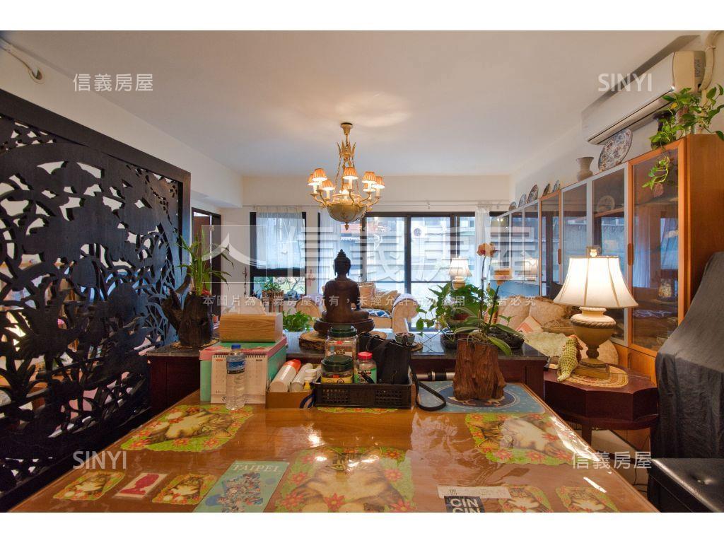 中正四房。上雍帝苑房屋室內格局與周邊環境