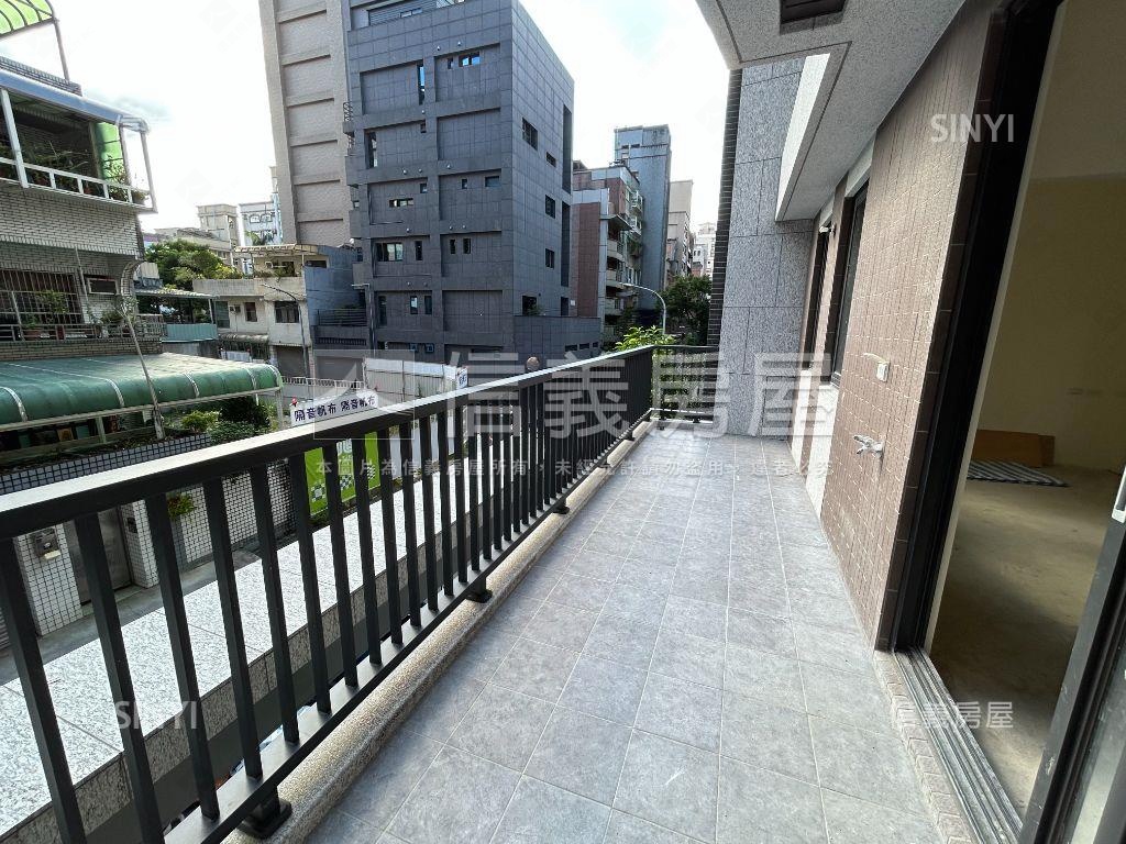 中央新村吉品美宅房屋室內格局與周邊環境