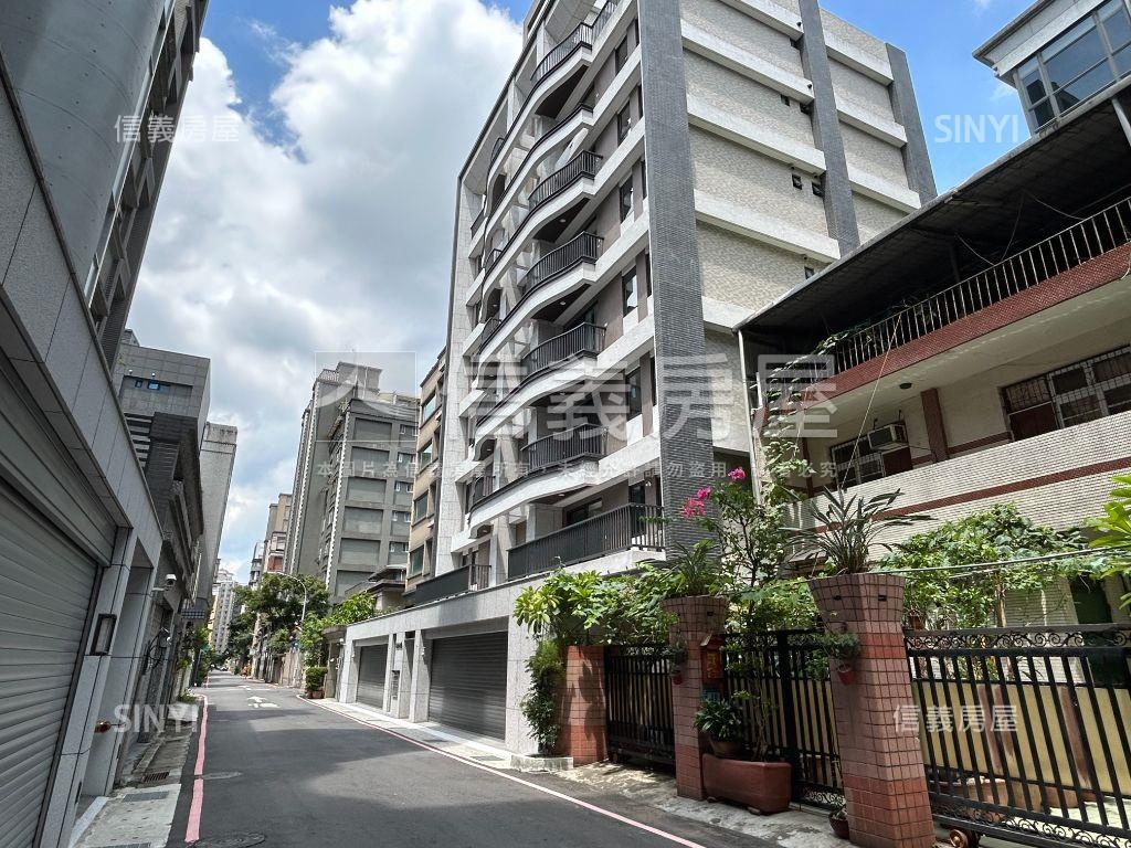 中央新村吉品美宅房屋室內格局與周邊環境
