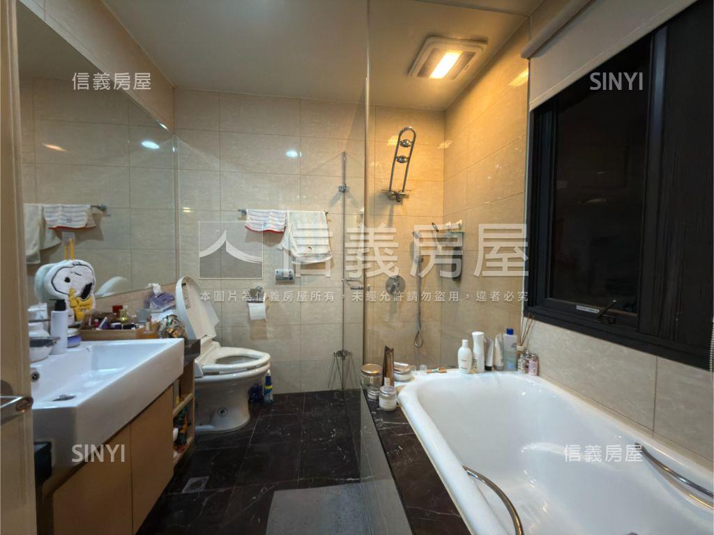 【摩根】稀有邊間兩面採光房屋室內格局與周邊環境