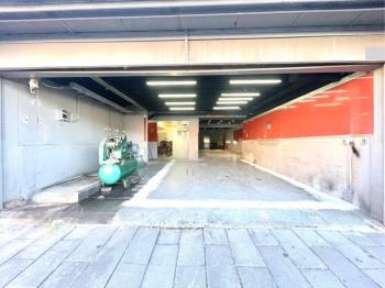 馬上發財民族三角窗金店面