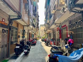 五甲國小．靜巷透天