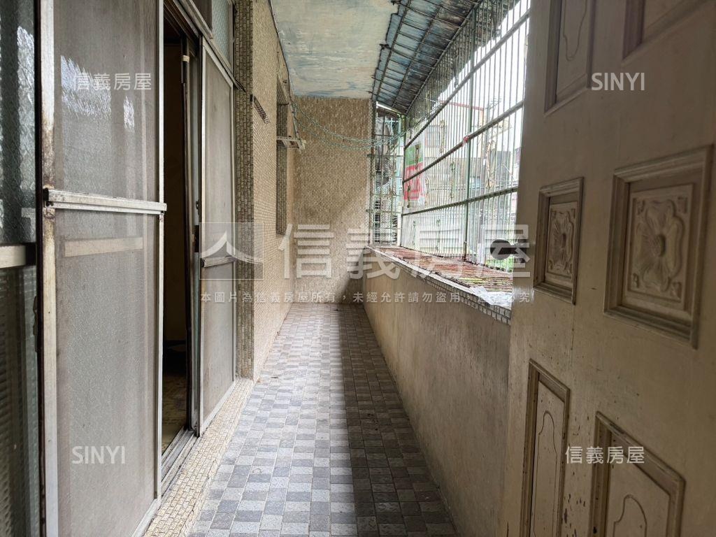 桃園車站旁２樓公寓房屋室內格局與周邊環境