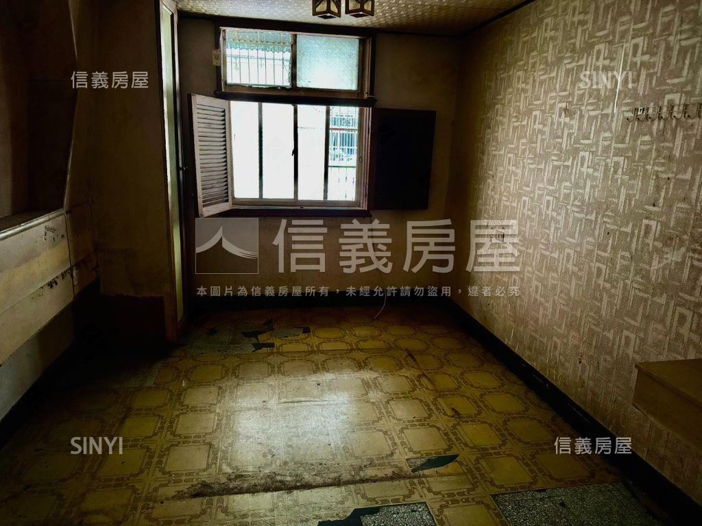 桃園車站旁２樓公寓房屋室內格局與周邊環境