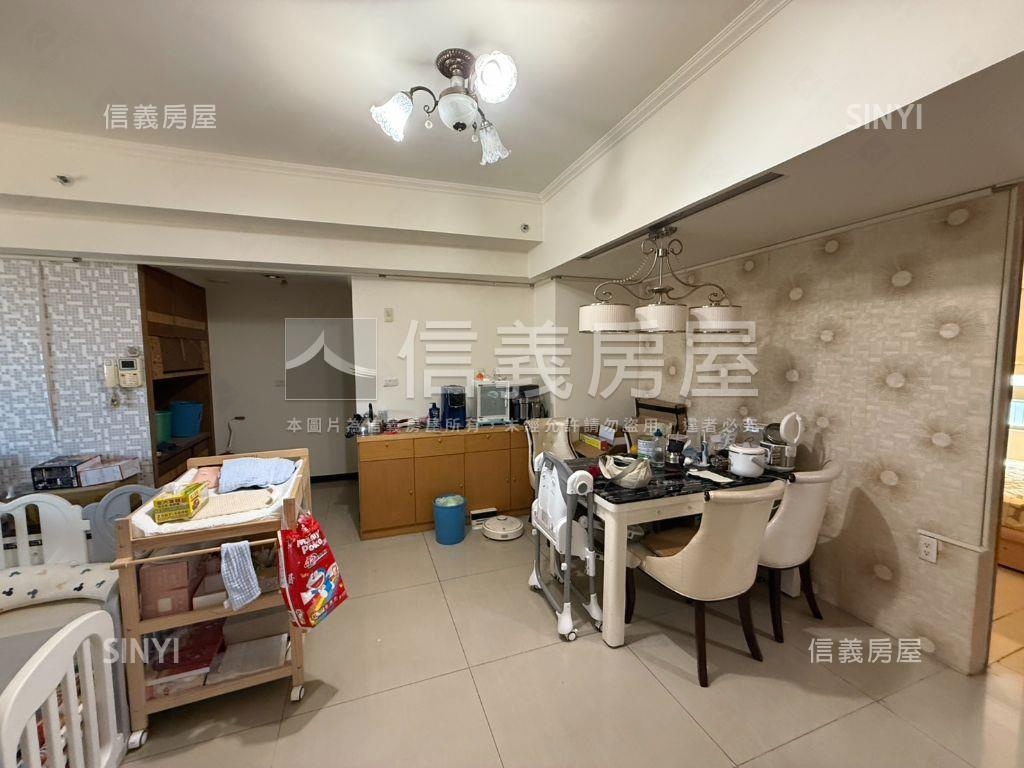 知名建商宜誠三房房屋室內格局與周邊環境