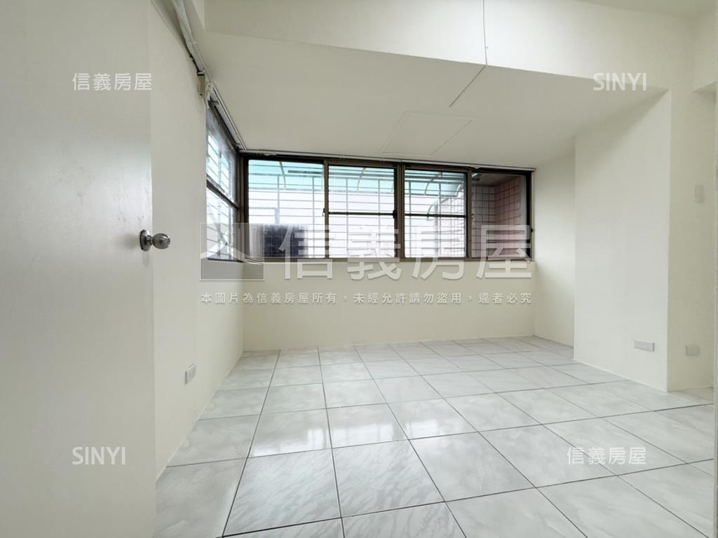 近北新公園二房附車位房屋室內格局與周邊環境