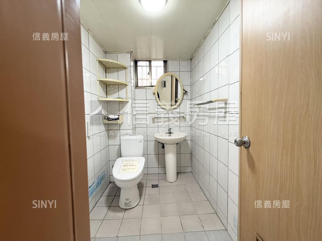 近北新公園二房附車位房屋室內格局與周邊環境