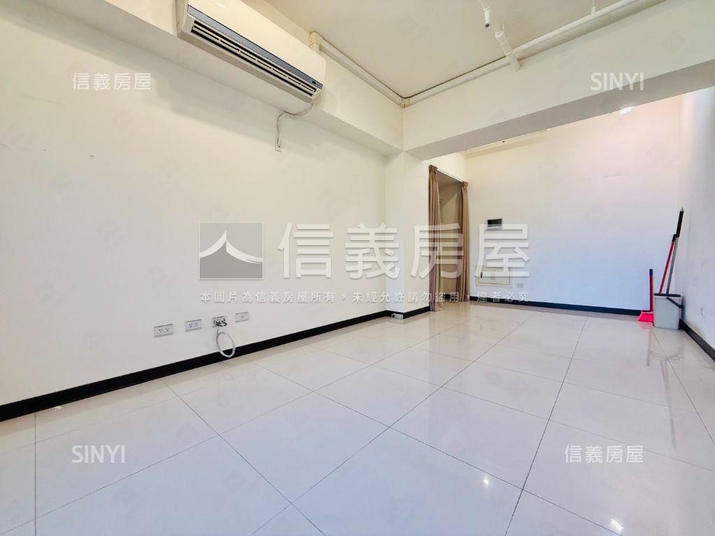 稀有萬事達兩房豪邸房屋室內格局與周邊環境
