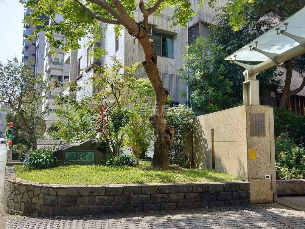 禧連莊．子母車位房屋室內格局與周邊環境