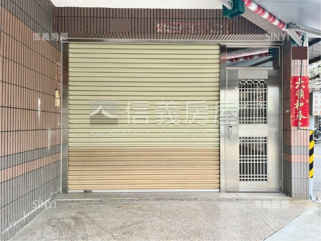 做生意醒目角窗透店房屋室內格局與周邊環境